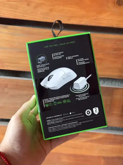 Razer Viper V3 Pro White Edition - miniatura 6