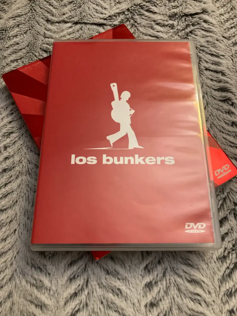 DVD documental Los Bunkers - 1