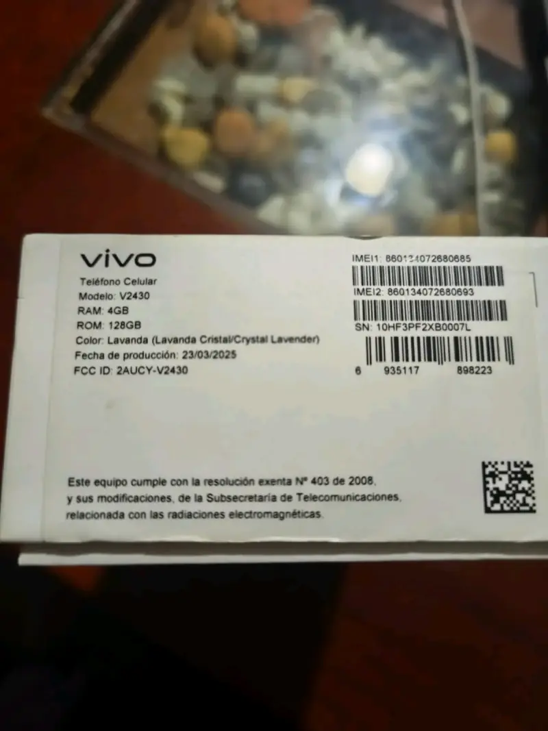 Smartphone Vivo Y04 con cámara dual - 2