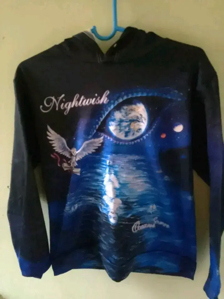 Polerón con capucha Nightwish diseño espacial - 1