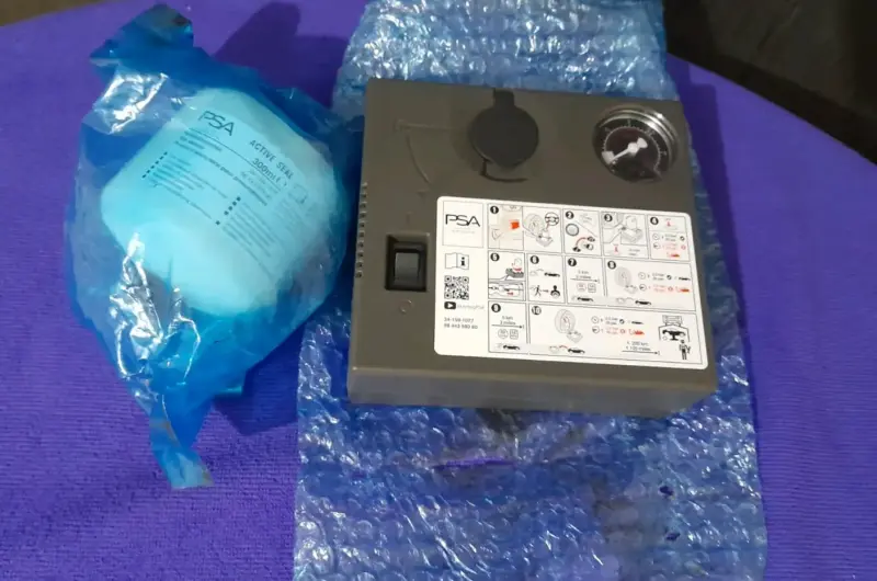 Kit de reparación de neumáticos PSA con compresor - 1