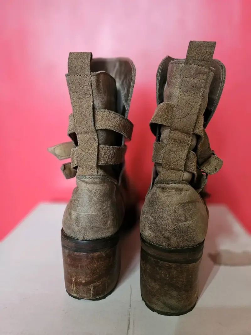 Botines de cuero marrón con tacón grueso - 4