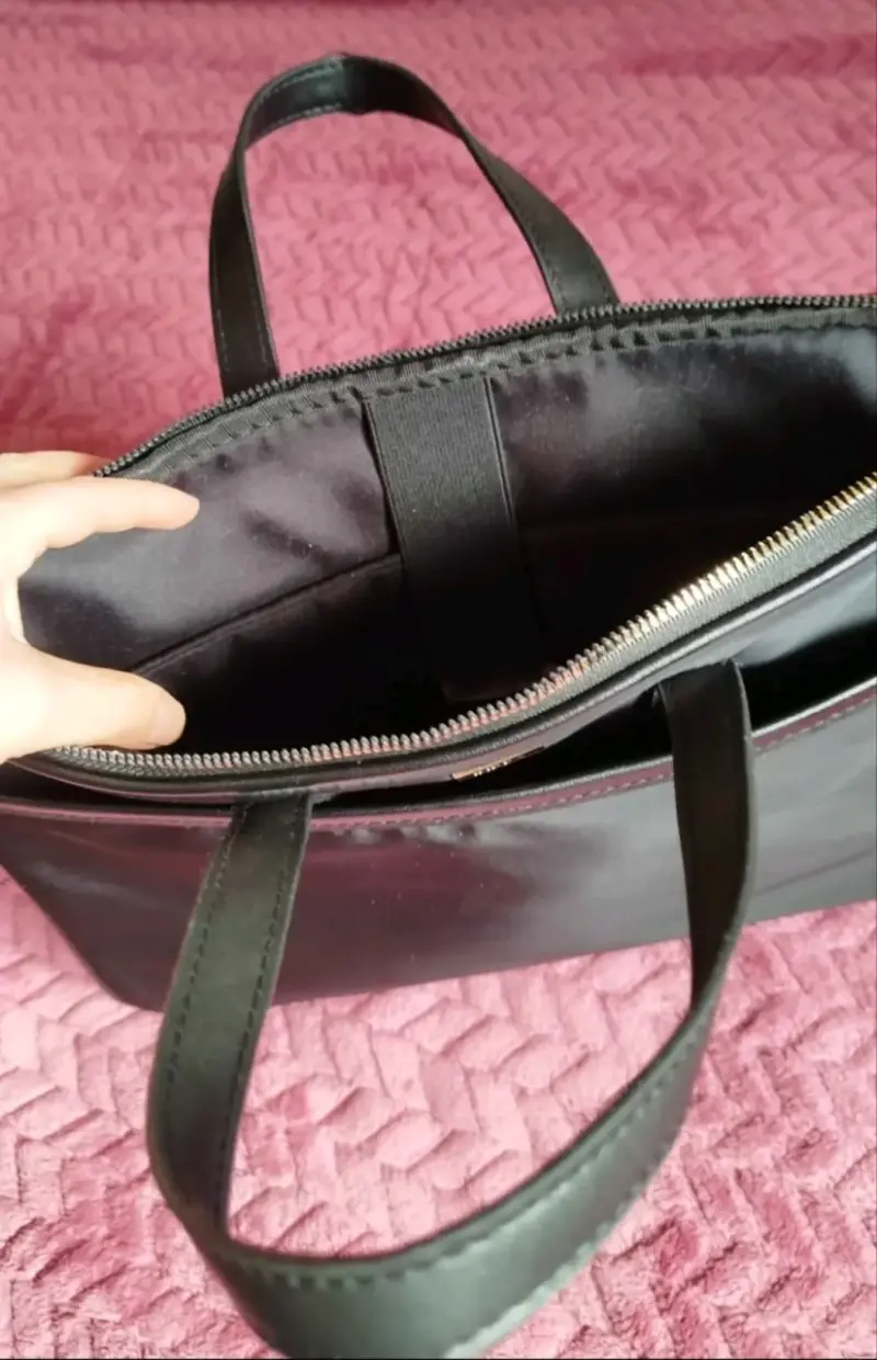 Maletín negro para laptop con correa ajustable - 2