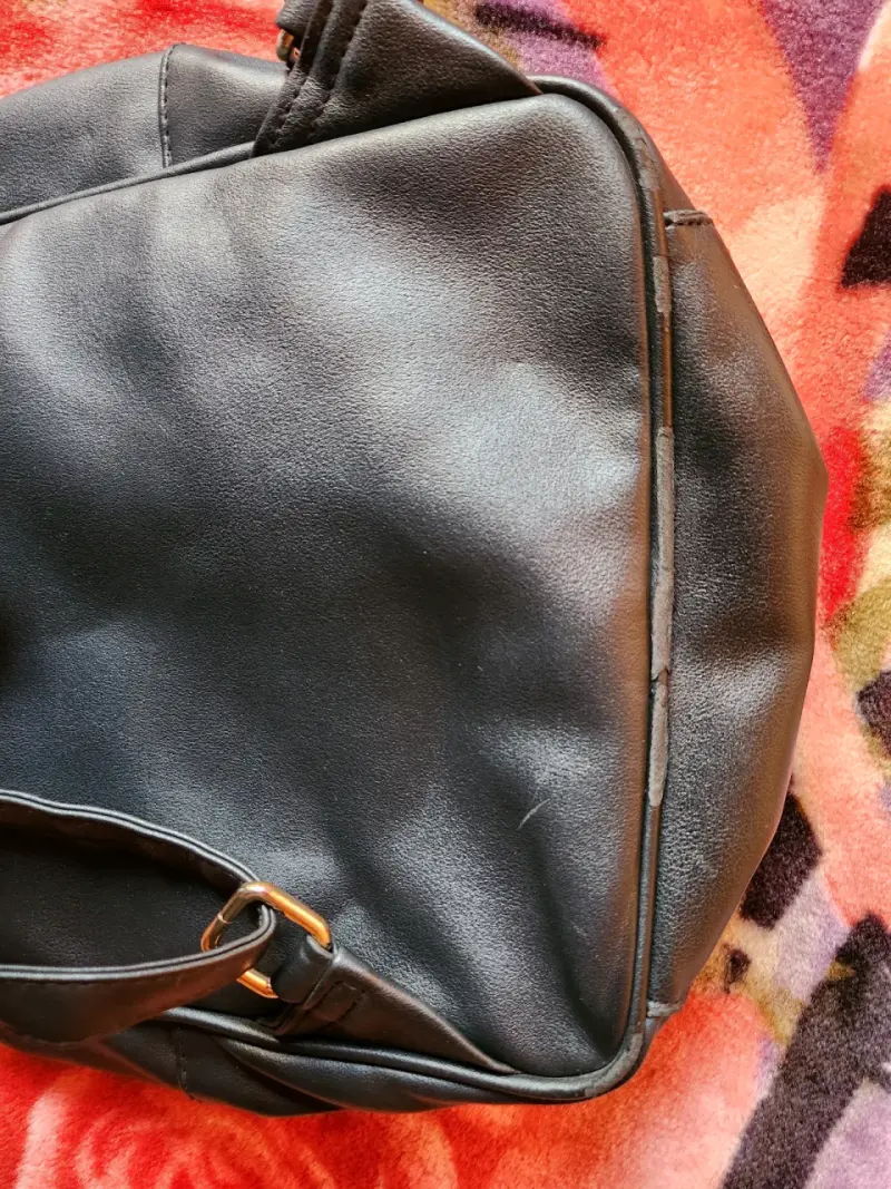 Mochila negra - 5