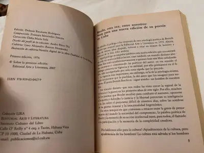 Libro de poesía de Bertolt Brecht - Editorial Lira - miniatura 3