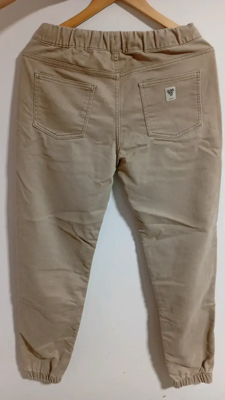 Pantalones jogger beige casuales para hombre talla - 2