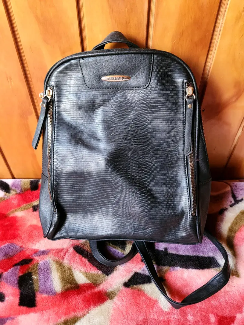 Mochila de cuero negra Mermaid