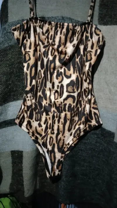 Body de mujer estampado animal print Menina - miniatura 1