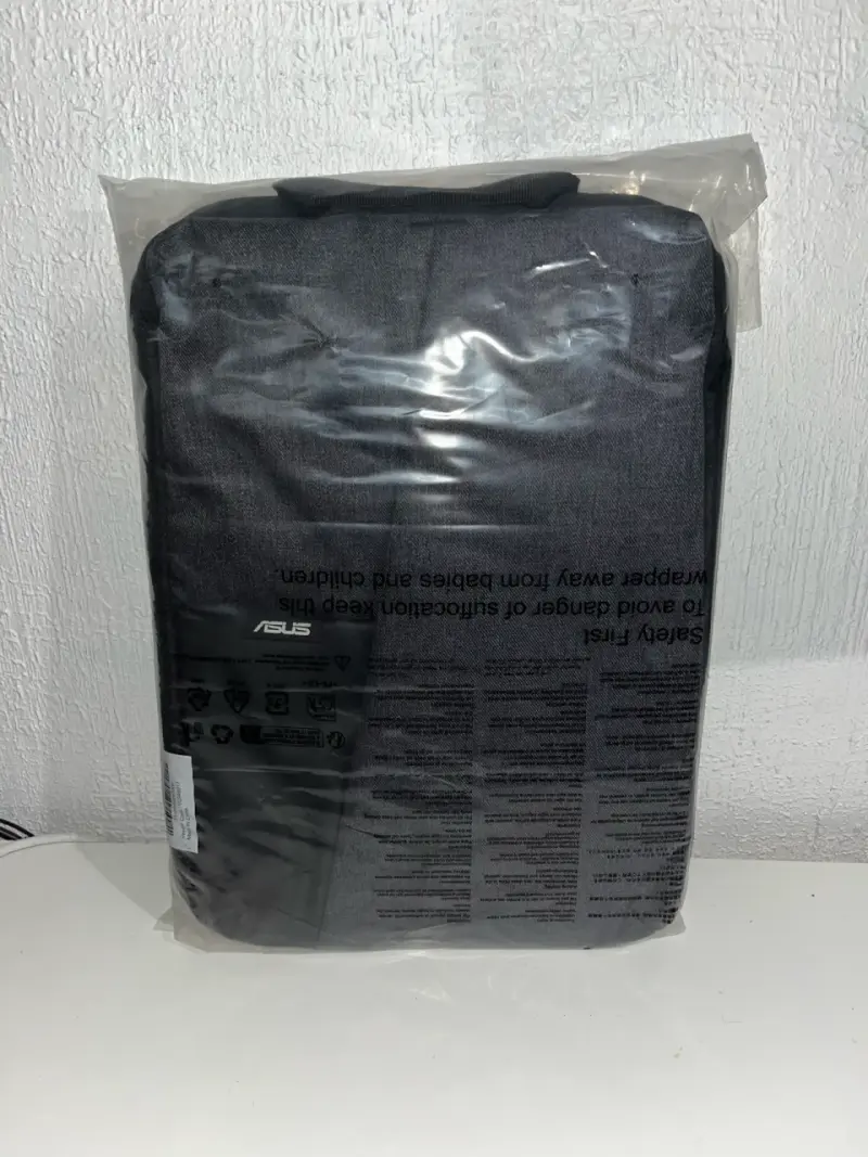Mochila para laptop. Asus - 3
