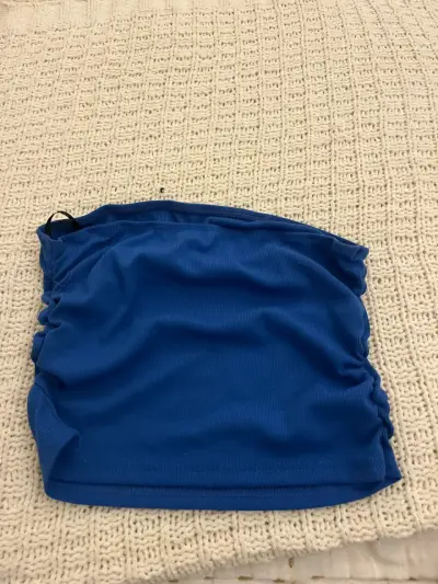 Top strapless SHEIN color azulino - miniatura 1