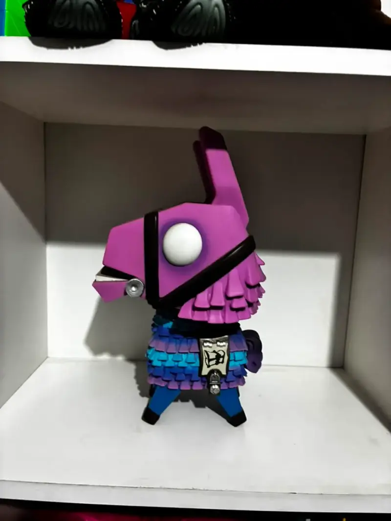 Figura de Funko pop llama Fortnite gigante - 3