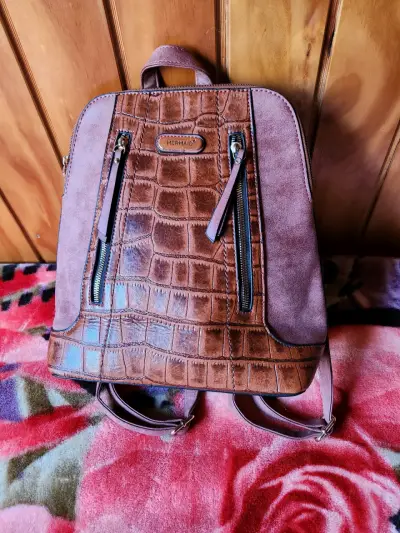 Mochila de cuero estilo cocodrilo Mermaid - miniatura 1