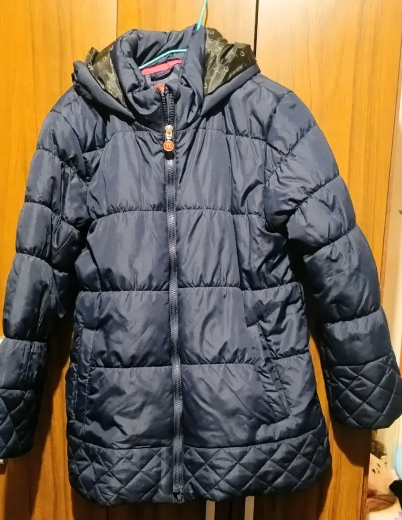 Chaqueta acolchada azul para invierno - 1