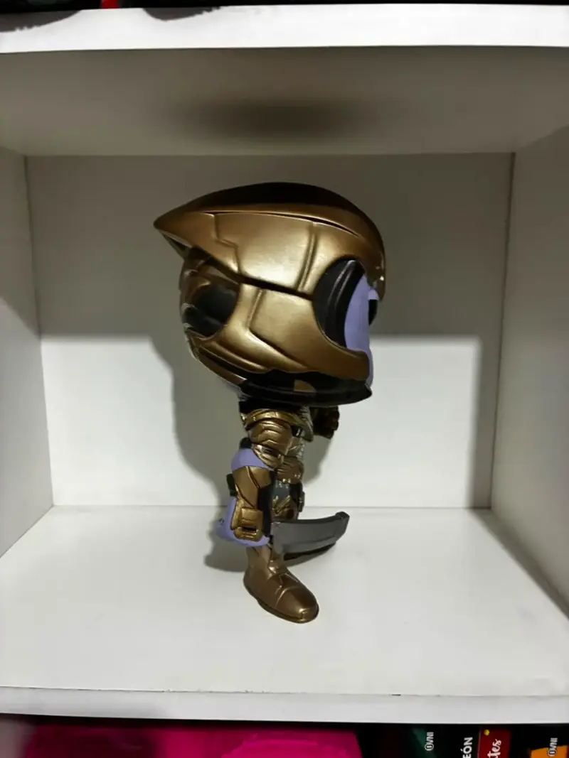 Figura de colección Thanos Funko pop gigante - 1