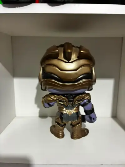 Figura de colección Thanos Funko pop gigante - miniatura 2