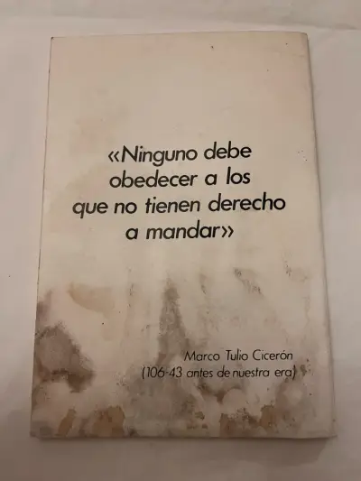 Libro de poemas 'Che Salvador' de Eduardo Mazo - miniatura 5