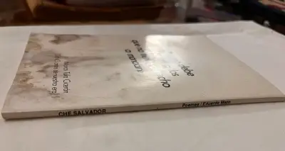 Libro de poemas 'Che Salvador' de Eduardo Mazo - miniatura 6