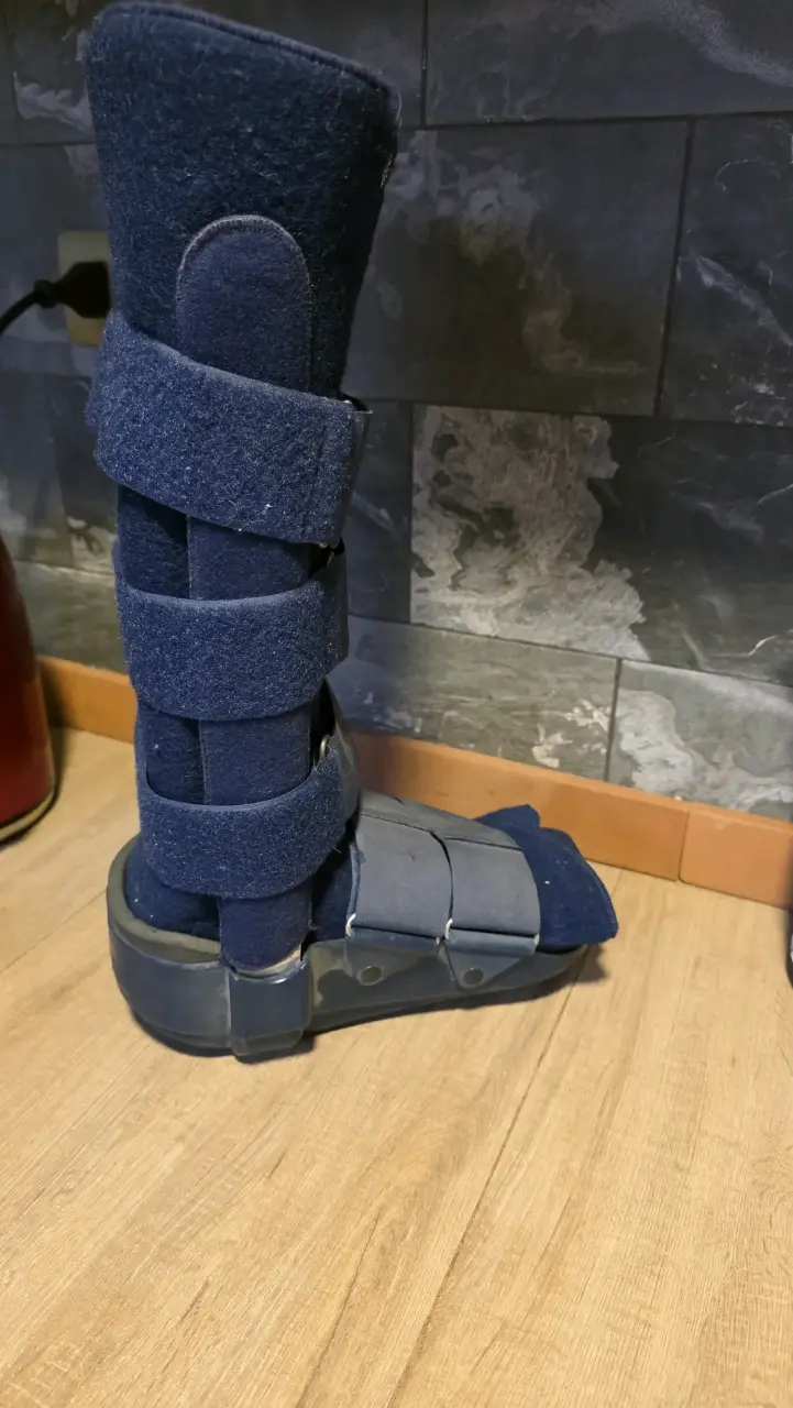 Bota ortopédica Blunding azul talla M - 1