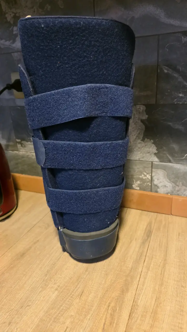 Bota ortopédica Blunding azul talla M - 2
