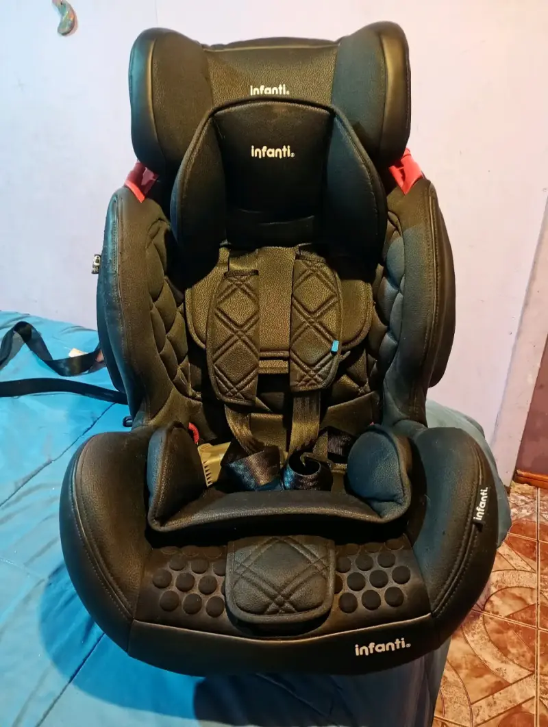 Silla de auto butaca Isofix black infanti