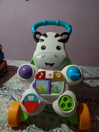 Caminador Cebra Fisher Price - miniatura 1