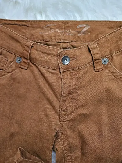 Pantalones de mezclilla marrones para mujer - miniatura 2