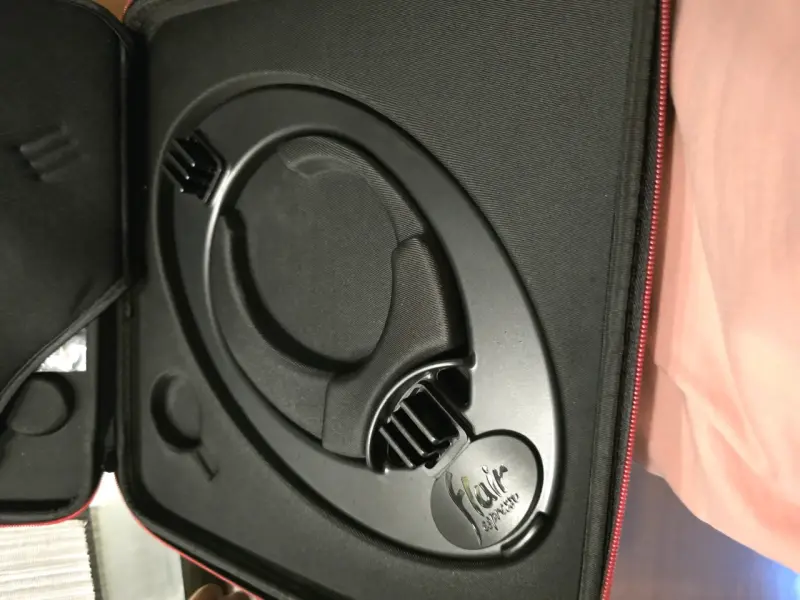 Cafetera manual Flair Espresso con estuche - 3