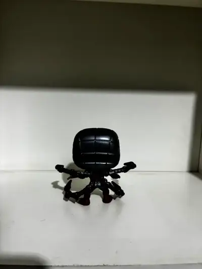 Funko Pop Miles Morales (Marvel's Spider-Man) - miniatura 4