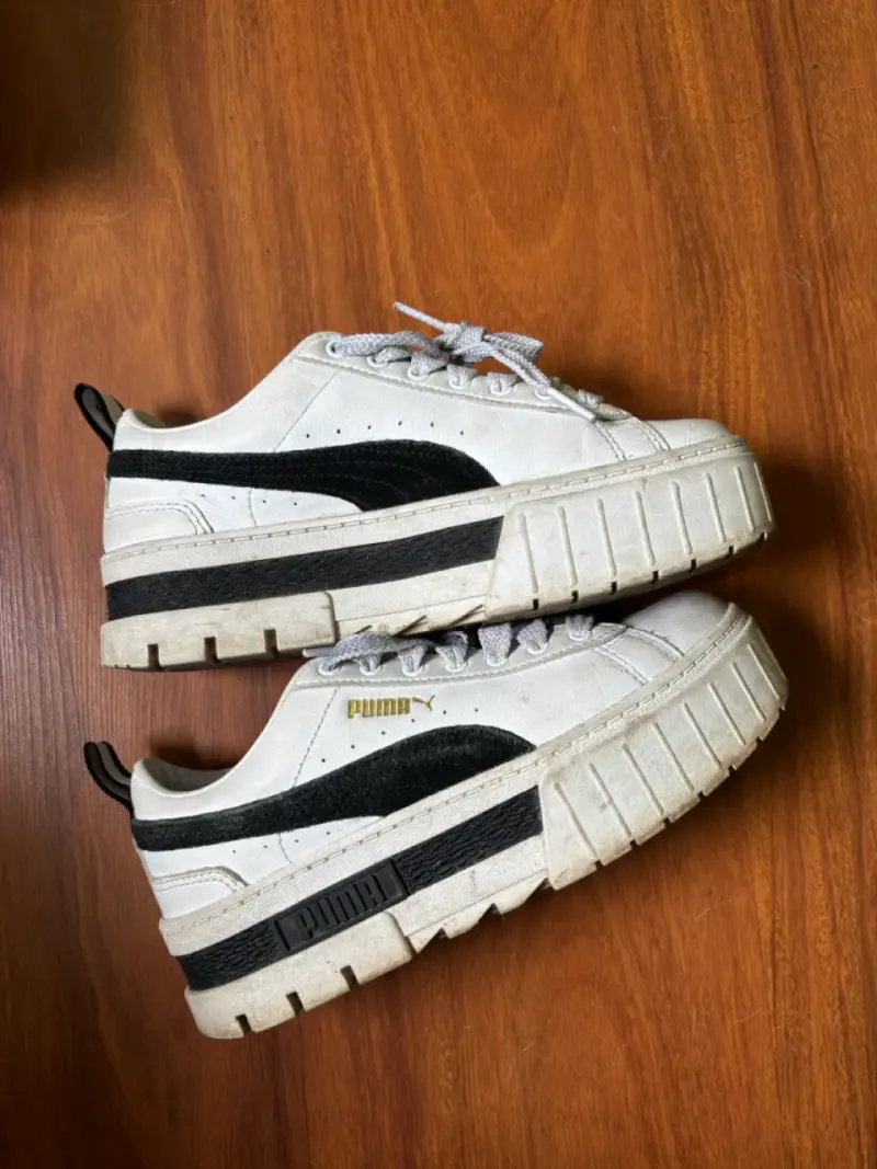 Zapatillas deportivas blancas Puma para mujer - 1