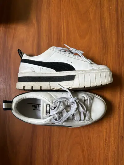 Zapatillas deportivas blancas Puma para mujer - miniatura 2