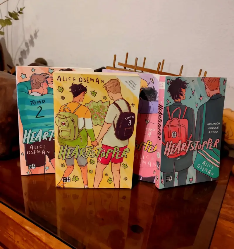 Colección de libros Heartstopper Volúmenes 1-4 - 2
