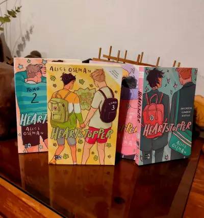 Colección de libros Heartstopper Volúmenes 1-4 - miniatura 2
