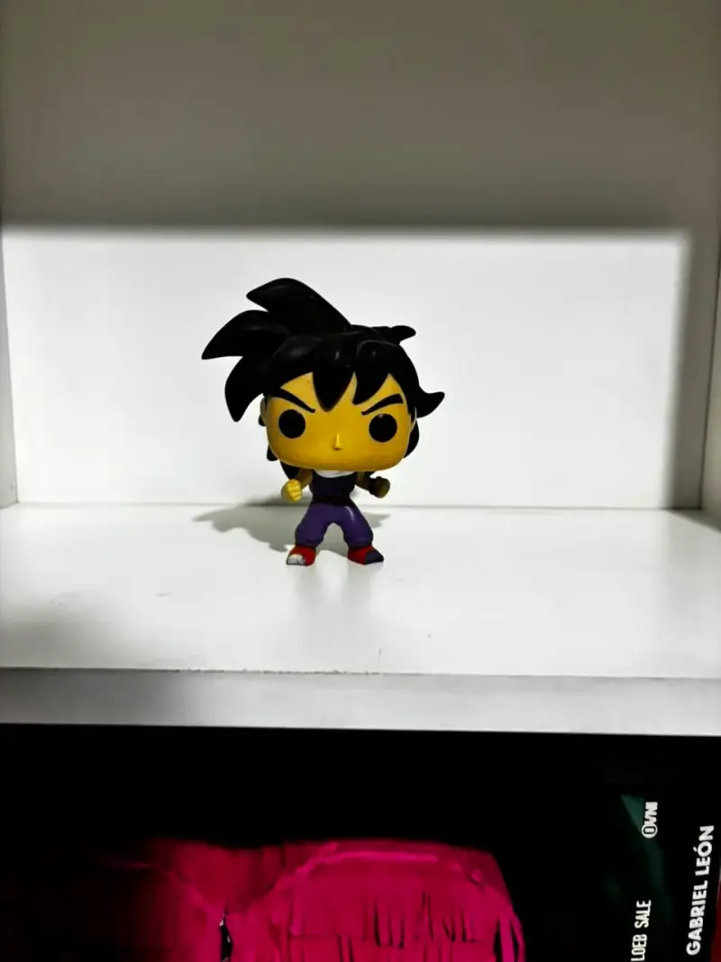 Funko Pop Gohan (Dragon Ball) - DAÑADO