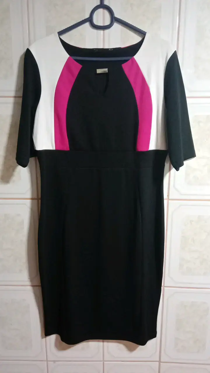 Vestido elegante tricolor para mujer