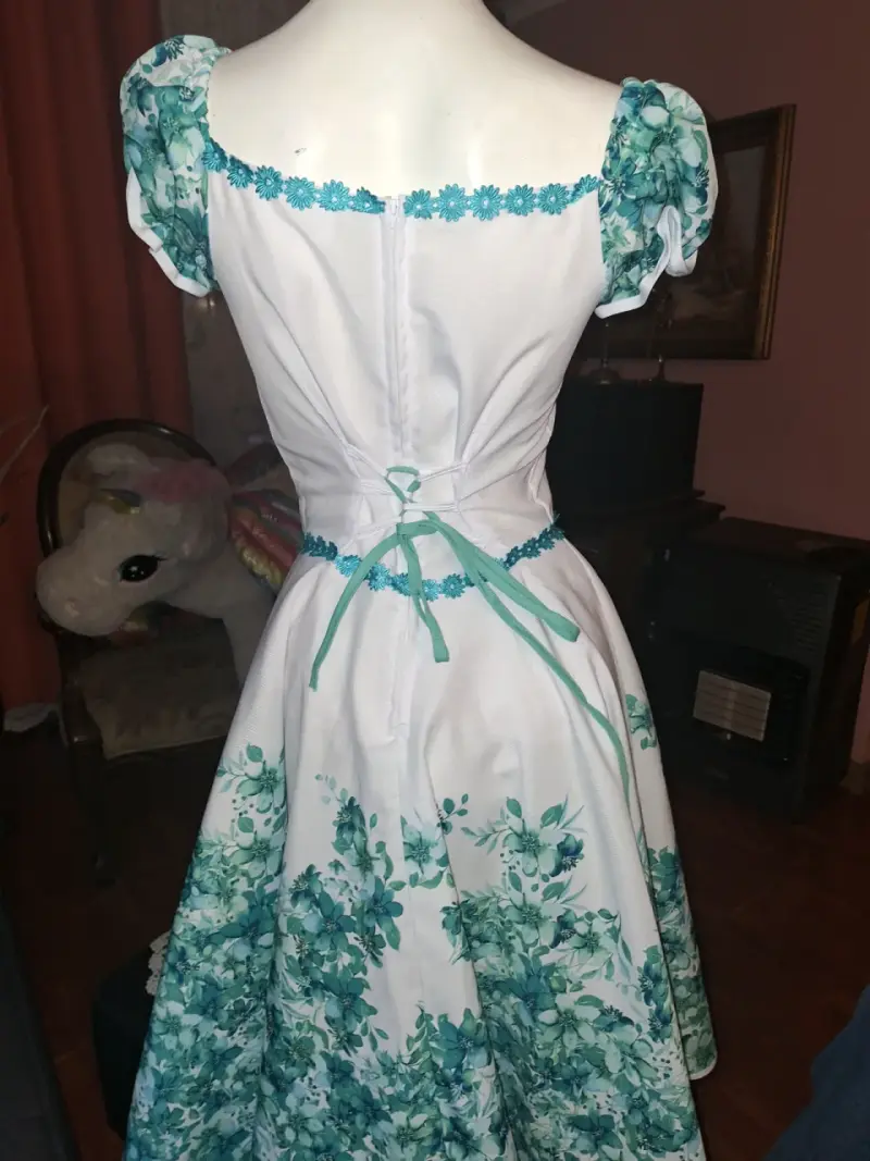 Vestido vintage floral blanco y verde - 2