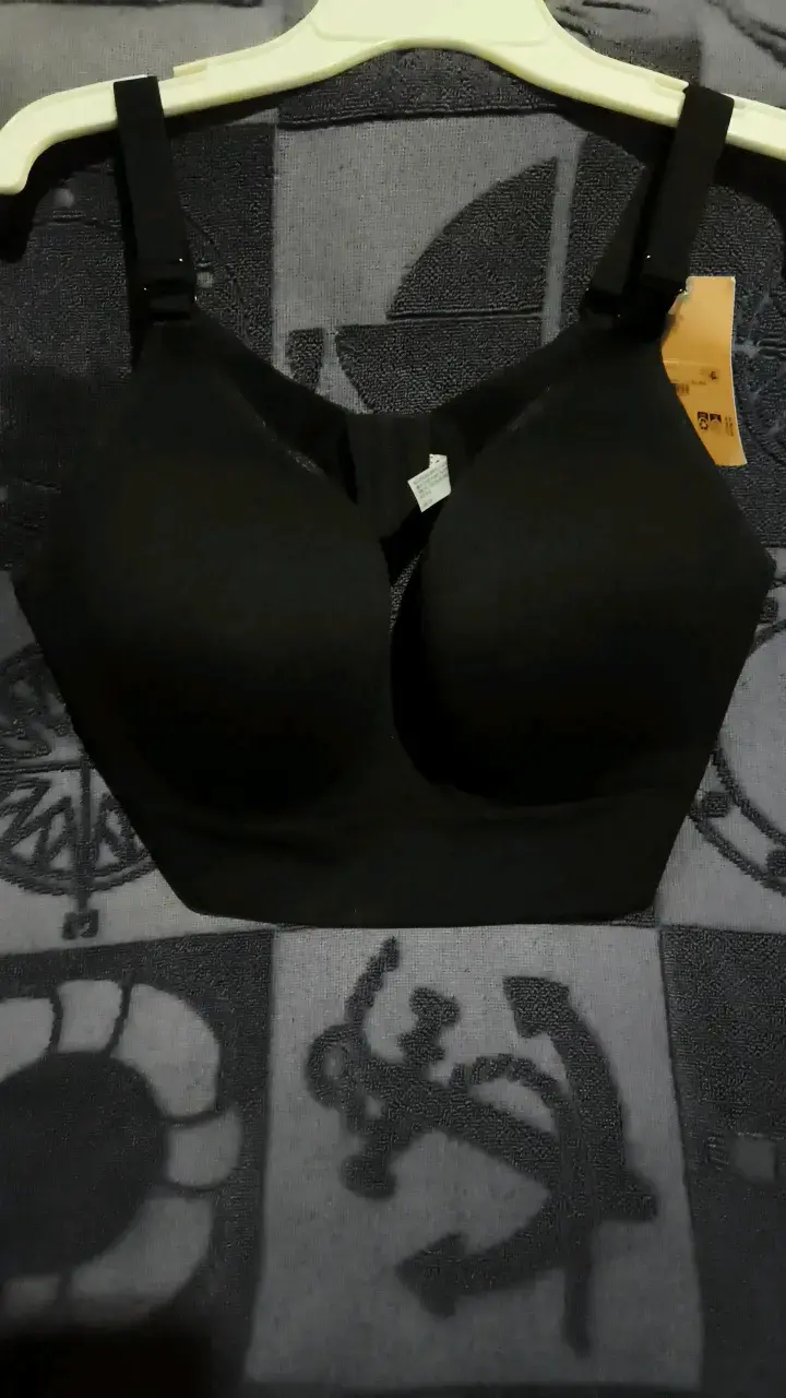 Sostén negro con soporte ajustable - 1