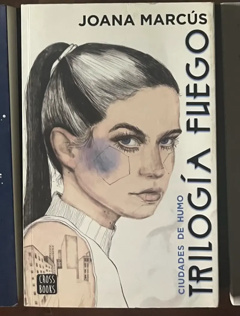 Libro 'Trilogía Fuego' de Joana Marcús