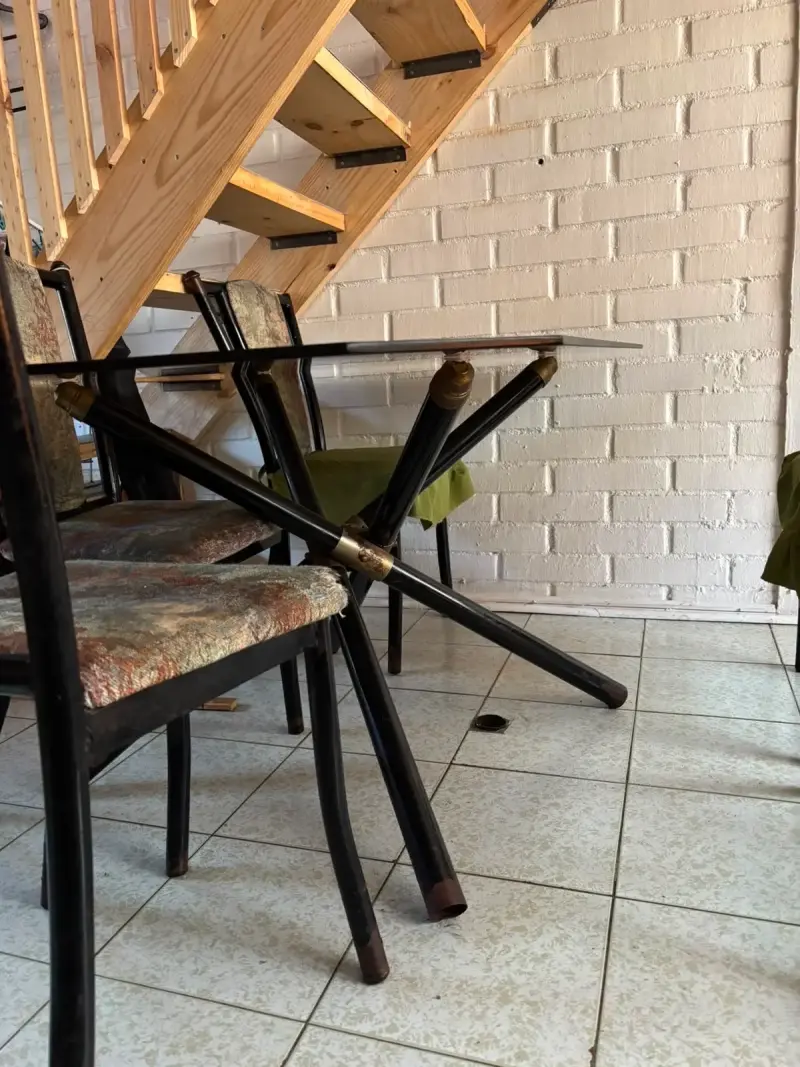Juego de comedor de vidrio con 6 sillas - 2