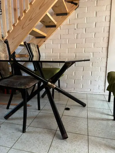 Juego de comedor de vidrio con 6 sillas - miniatura 4