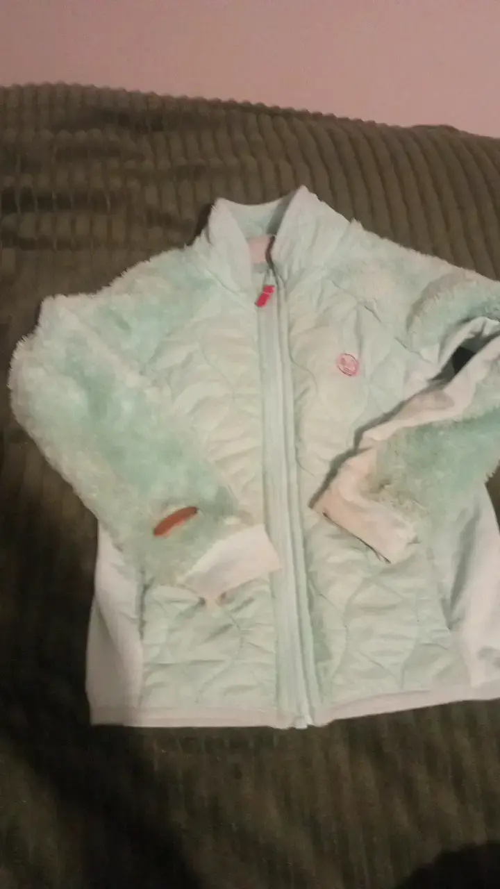 Chaqueta de invierno para niña color menta