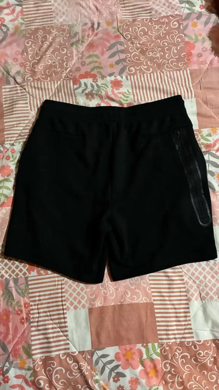 Shorts deportivos negros Nike para hombre - 2