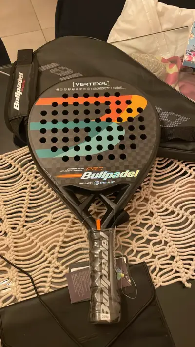 Pala de pádel Bullpadel Vertex 03 CTR con funda - miniatura 2
