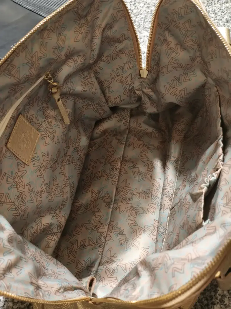 Bolso de mano dorado VÉLEZ 💯% cuero - 5