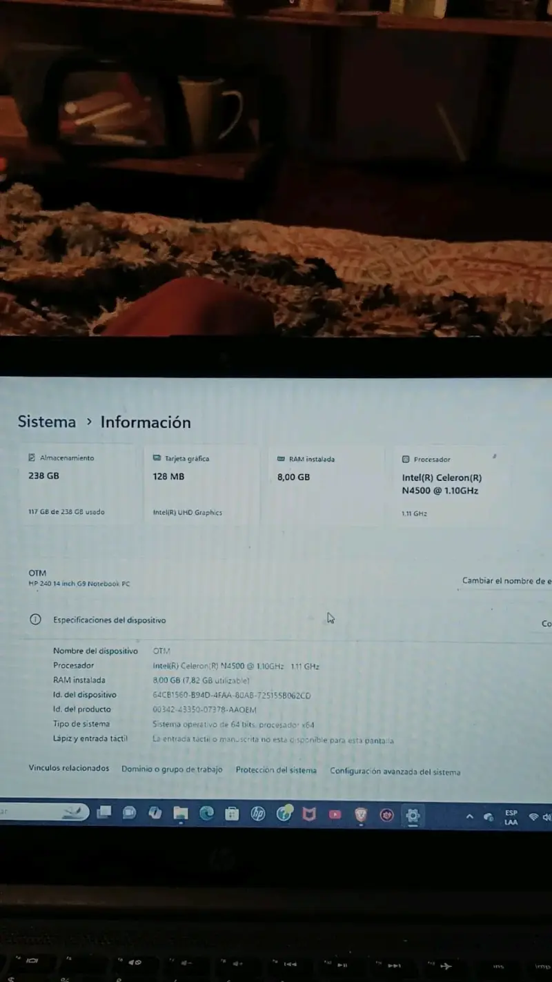 Laptop HP Intel Celeron N4000 8GB RAM 230GB - 2