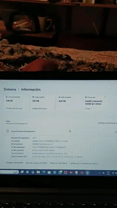 Laptop HP Intel Celeron N4000 8GB RAM 230GB - miniatura 2