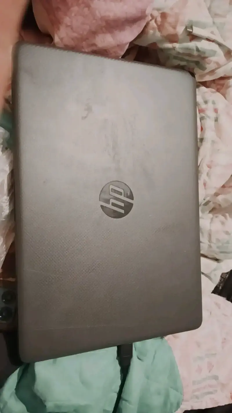 Laptop HP Intel Celeron N4000 8GB RAM 230GB - 3