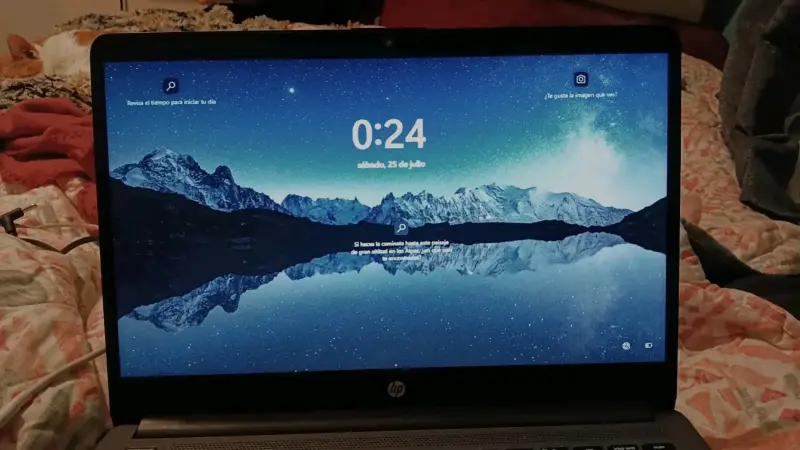 Laptop HP Intel Celeron N4000 8GB RAM 230GB - 5