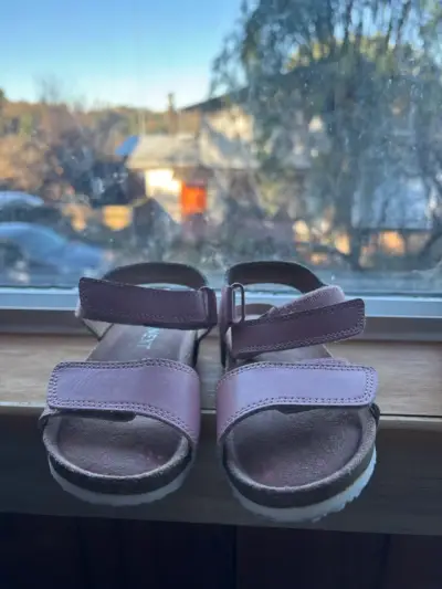 Sandalias rosadas para niña talla 24.5 - miniatura 2
