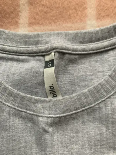 Polera sin mangas gris talla S - miniatura 2