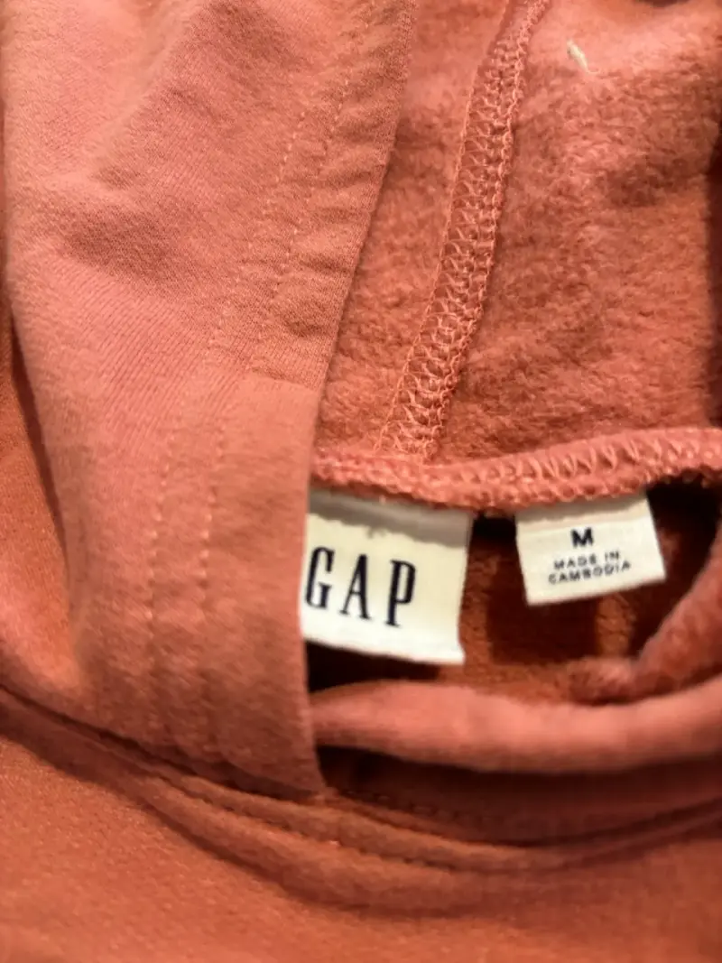 Polerón con capucha GAP rosado para mujer - 2